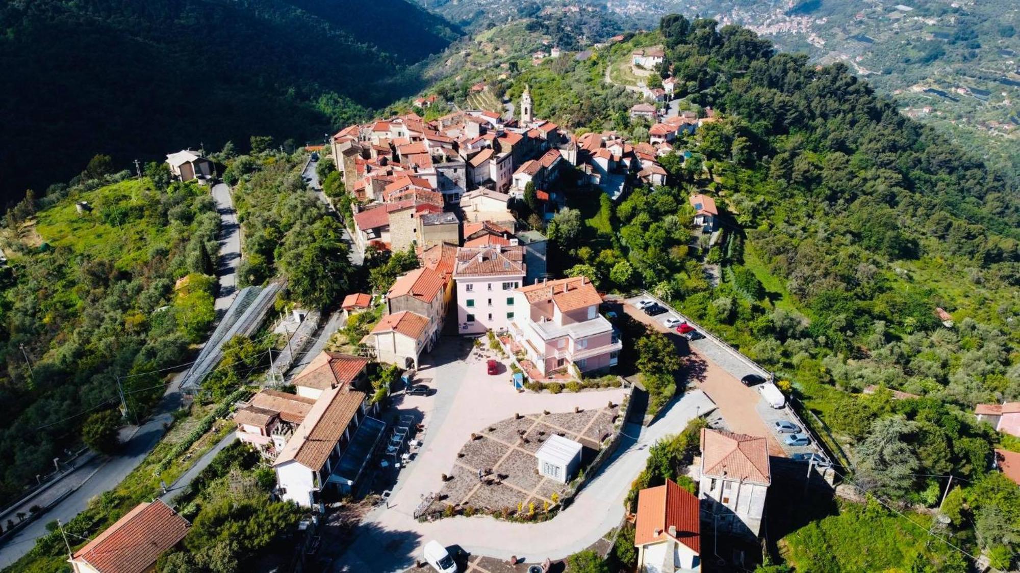 Agriturismo Monaci Templari Seborga Exterior foto